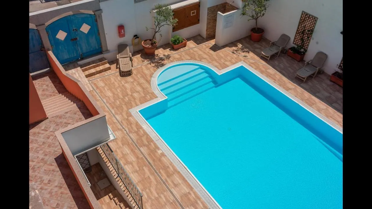 Apartment Relaxing Cristal Blu Studio Sleeps 3 Santa Teresa Gallura